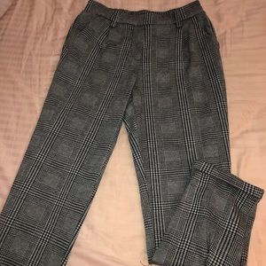 Glen plaid gray pants